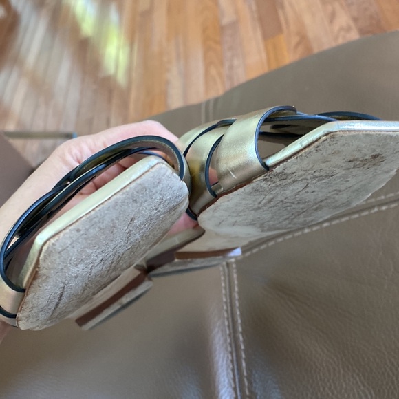 YSL tribute leather slides in Gold, size 39 - Picture 12 of 15